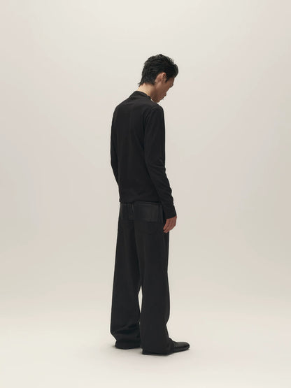 PLEATED HIGH NECK LONG SLEEVE
