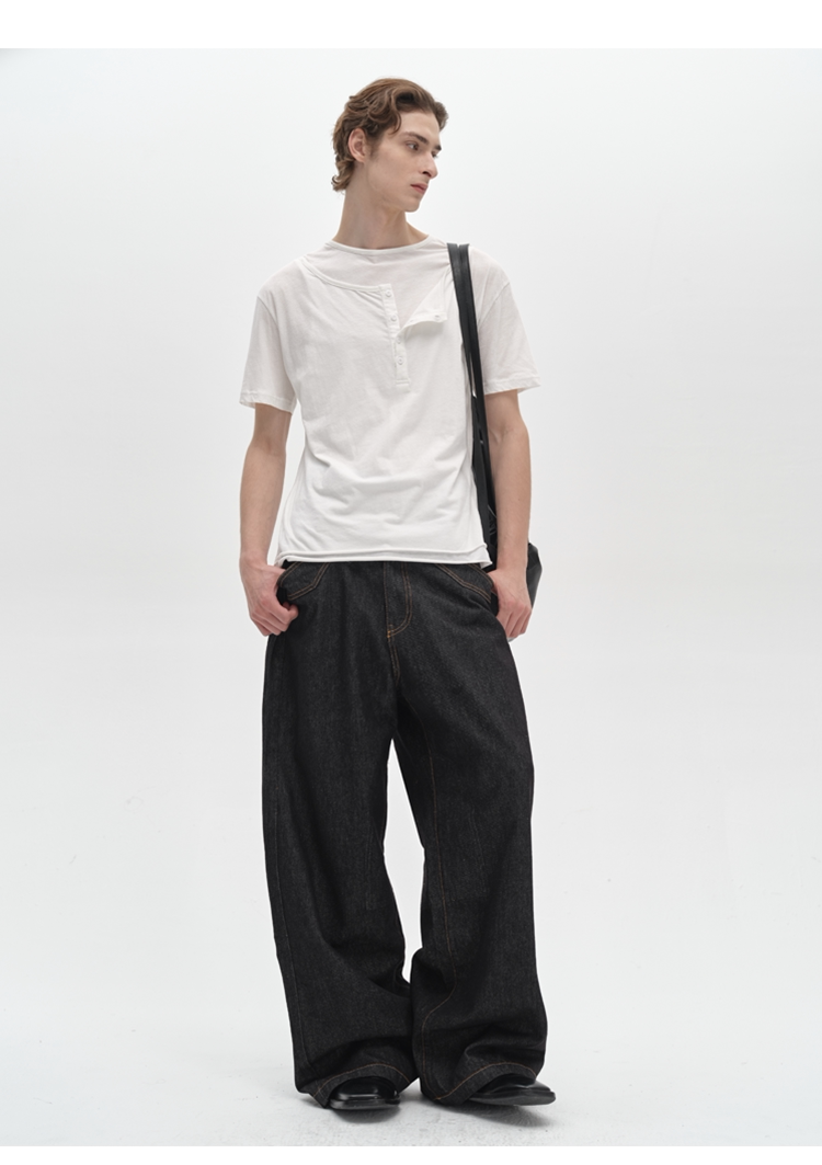 EMBROIDERED POCKET JEANS