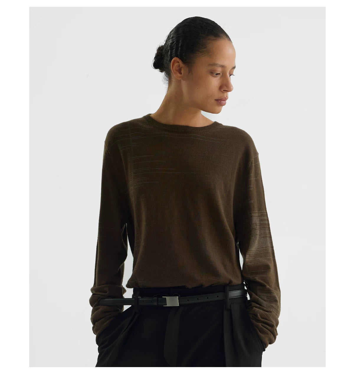 LINE JACQUARD LONG SLEEVE KNIT