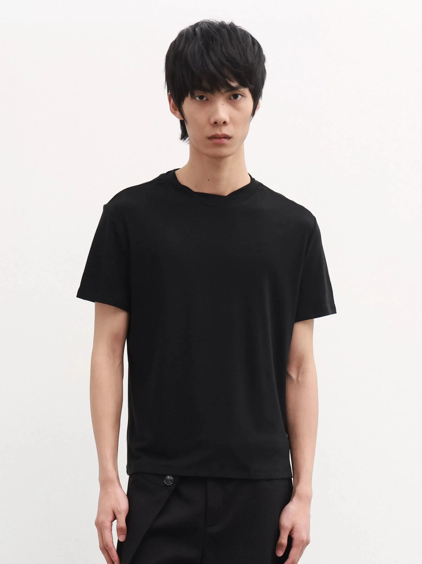 SHORT-SLEEVE COMMUTER SHIRT