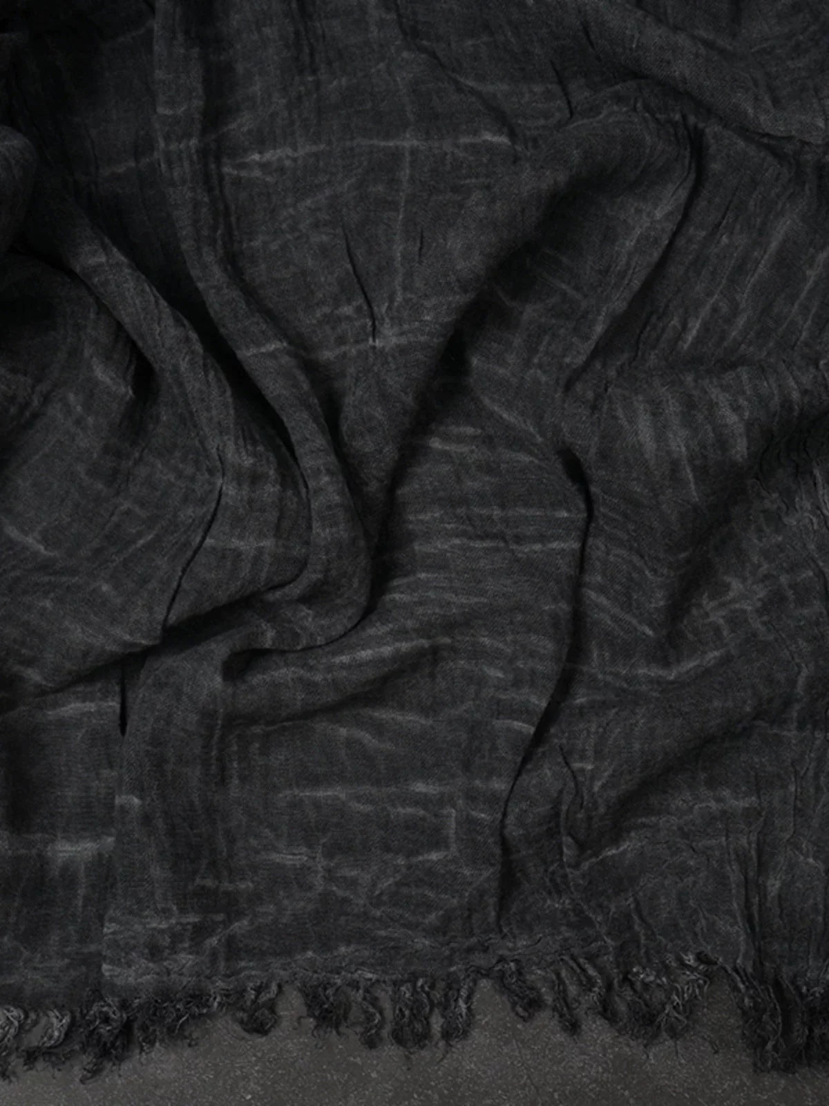 VINTAGE PLEATED SCARF