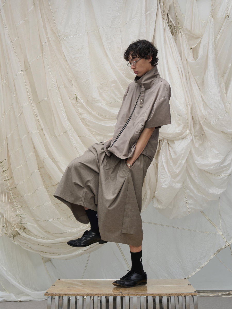 ELEGANT DRAPED PLEATED PANTS