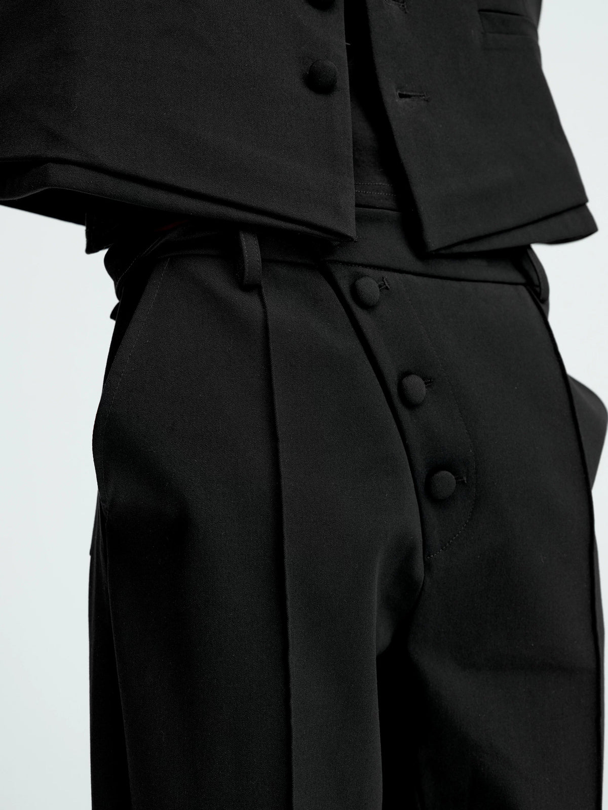SLANTED PLACKET TROUSERS SET