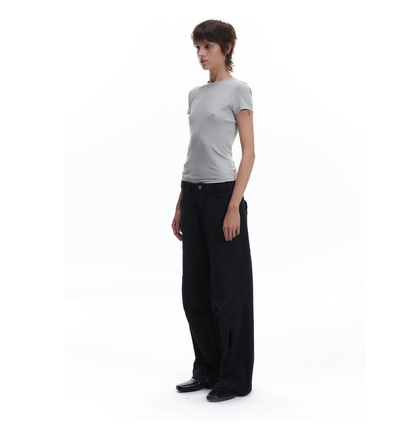 AMMONIA-FREE BREATHABLE PLEATED PANTS