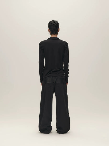 PLEATED HIGH NECK LONG SLEEVE