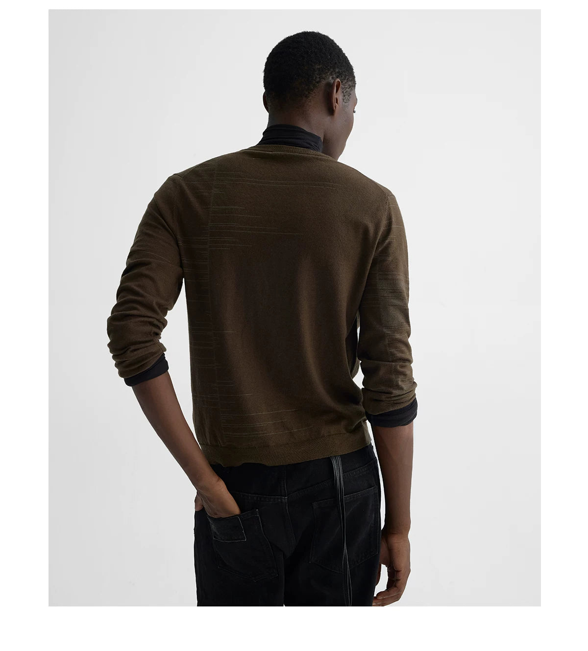 LINE JACQUARD LONG SLEEVE KNIT