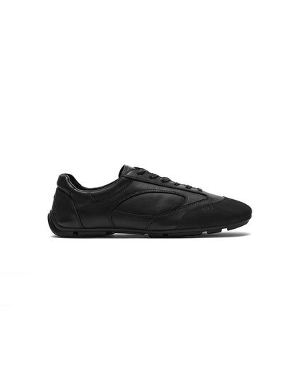 SOFT LEATHER TRAINING SHOES