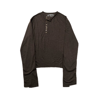 SLEEK BUTTONED LONG SLEEVE