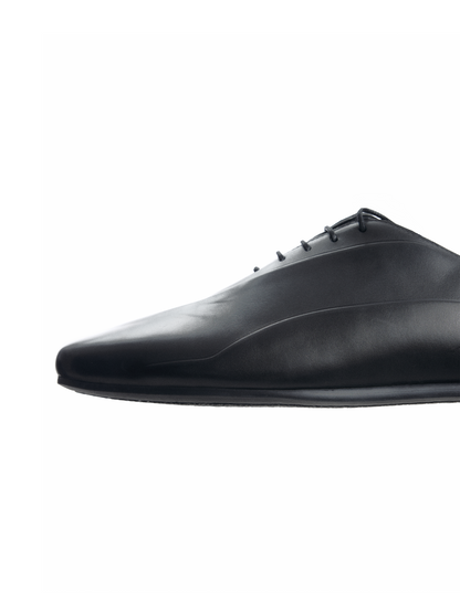EMBOSSED CALFSKIN CASUAL SHOES