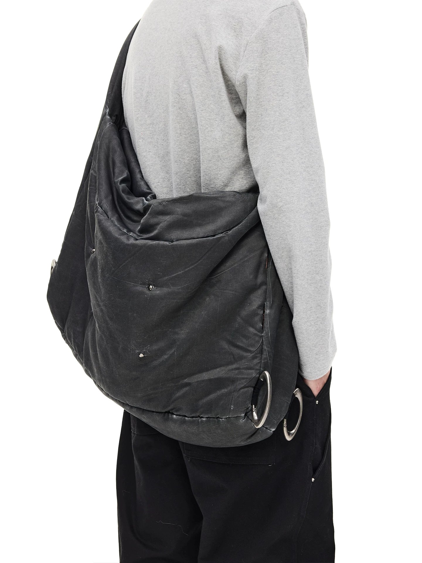 VERSATILE COMMUTER CROSSBODY BAG