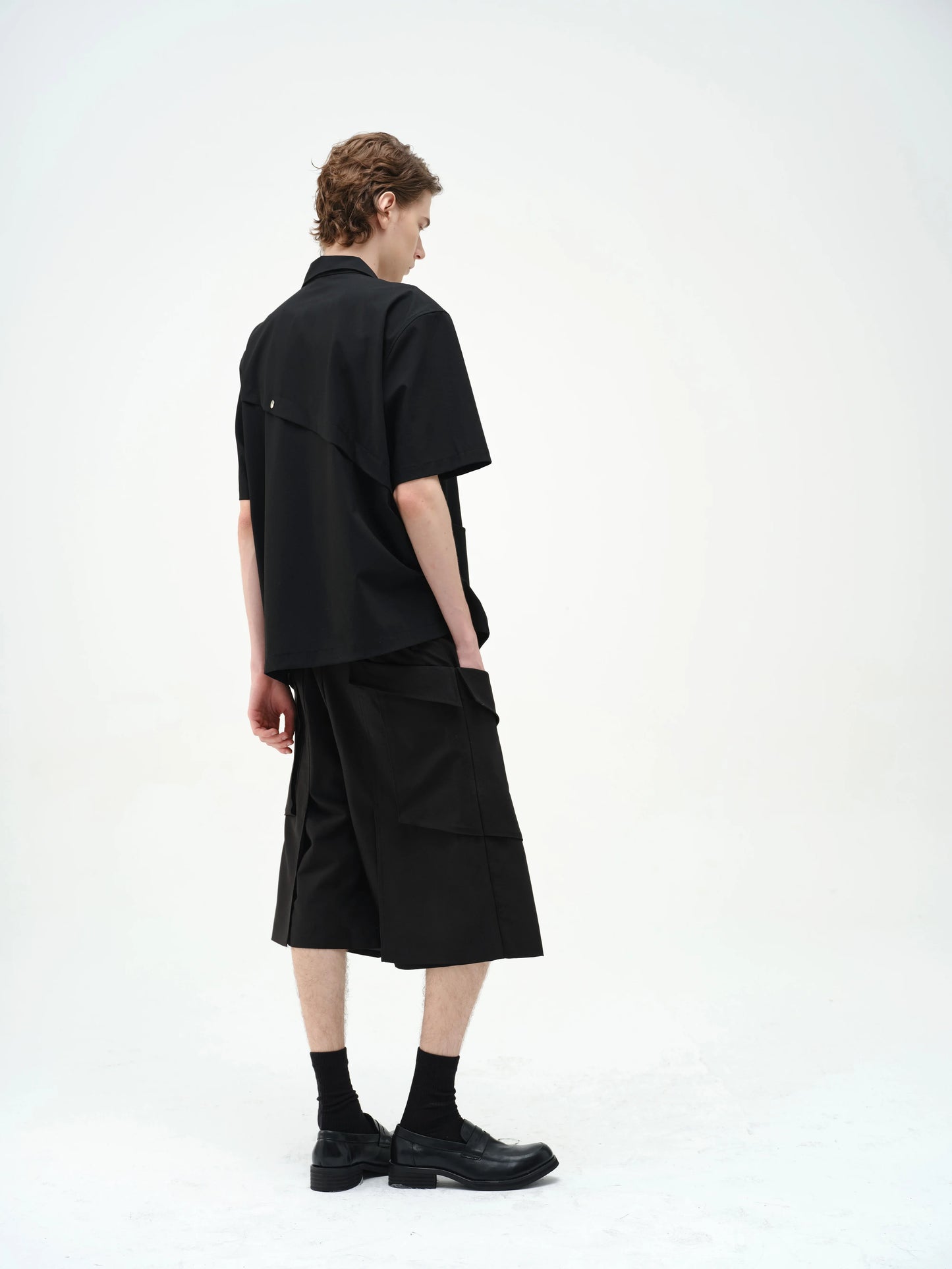 DECONSTRUCTED MULTI-POCKET SHORTS