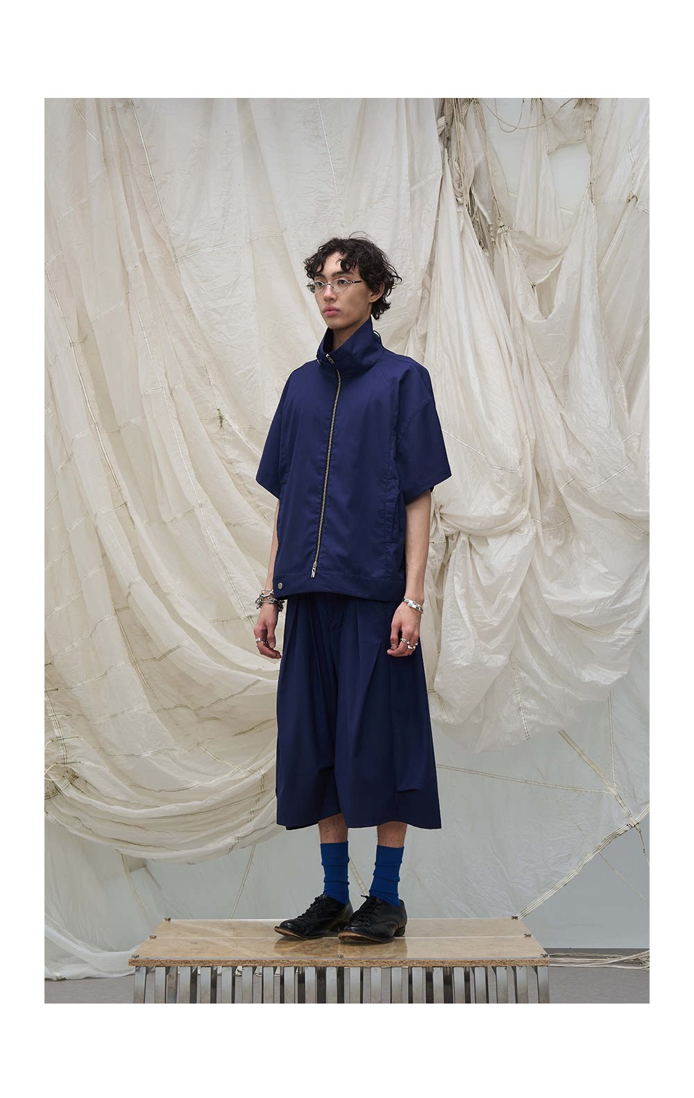 ELEGANT DRAPED PLEATED PANTS