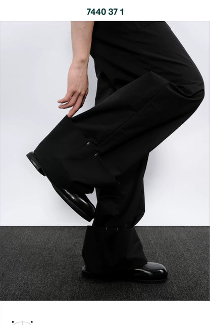 STURDY WIDE-CUFF CASUAL PANTS