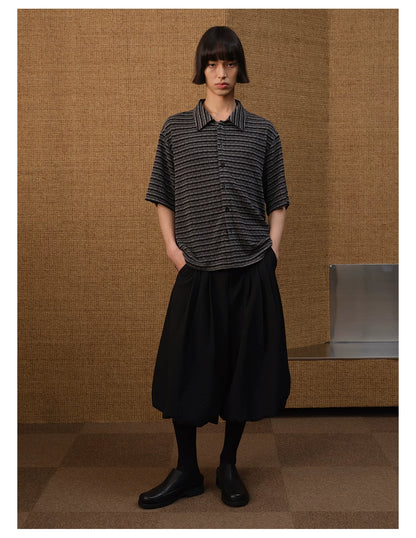 LEAF PATTERNED PLEATED PANTS