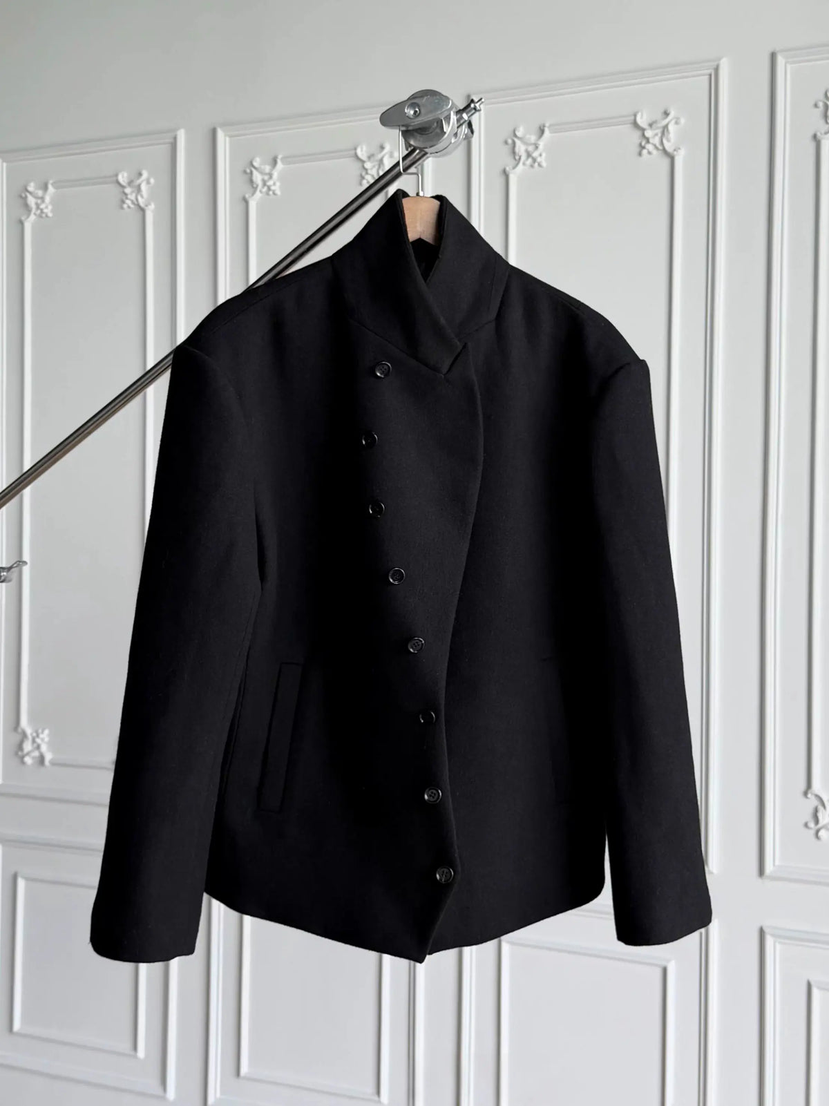 CURVED BUTTON WOOL BLEND JACKET 1