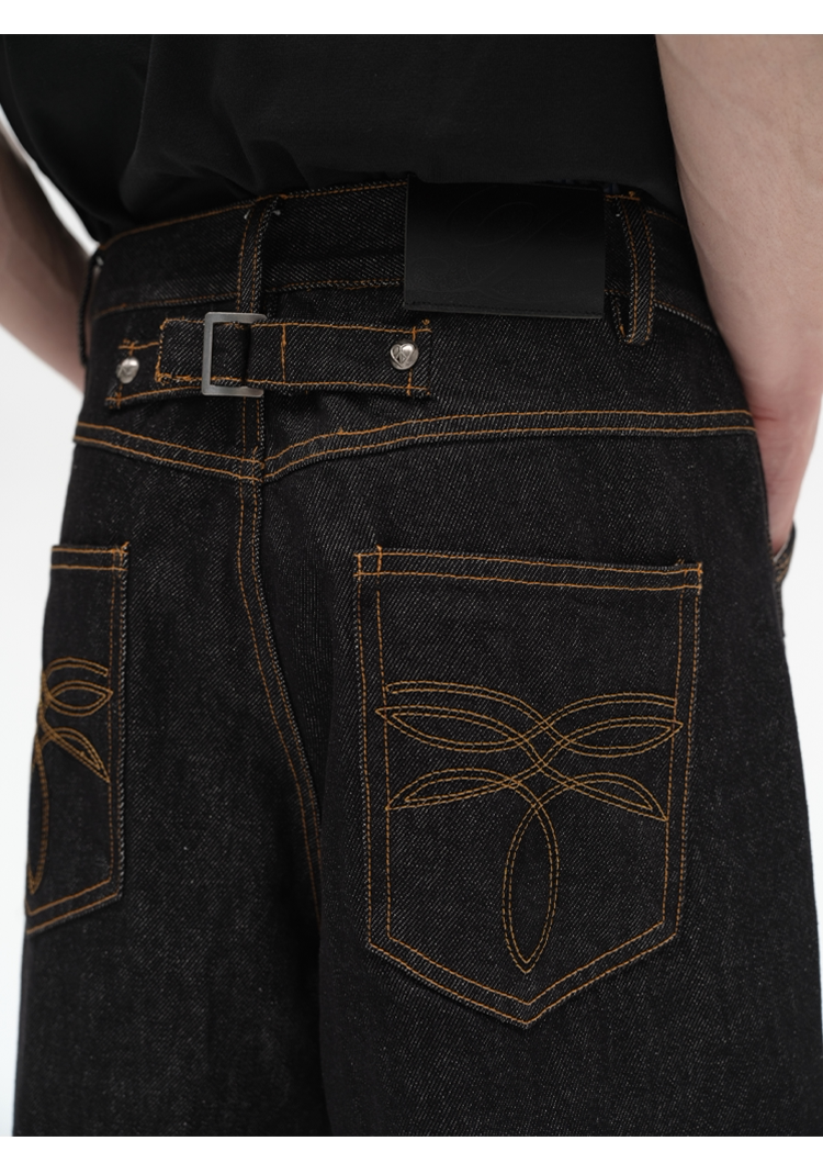 EMBROIDERED POCKET JEANS