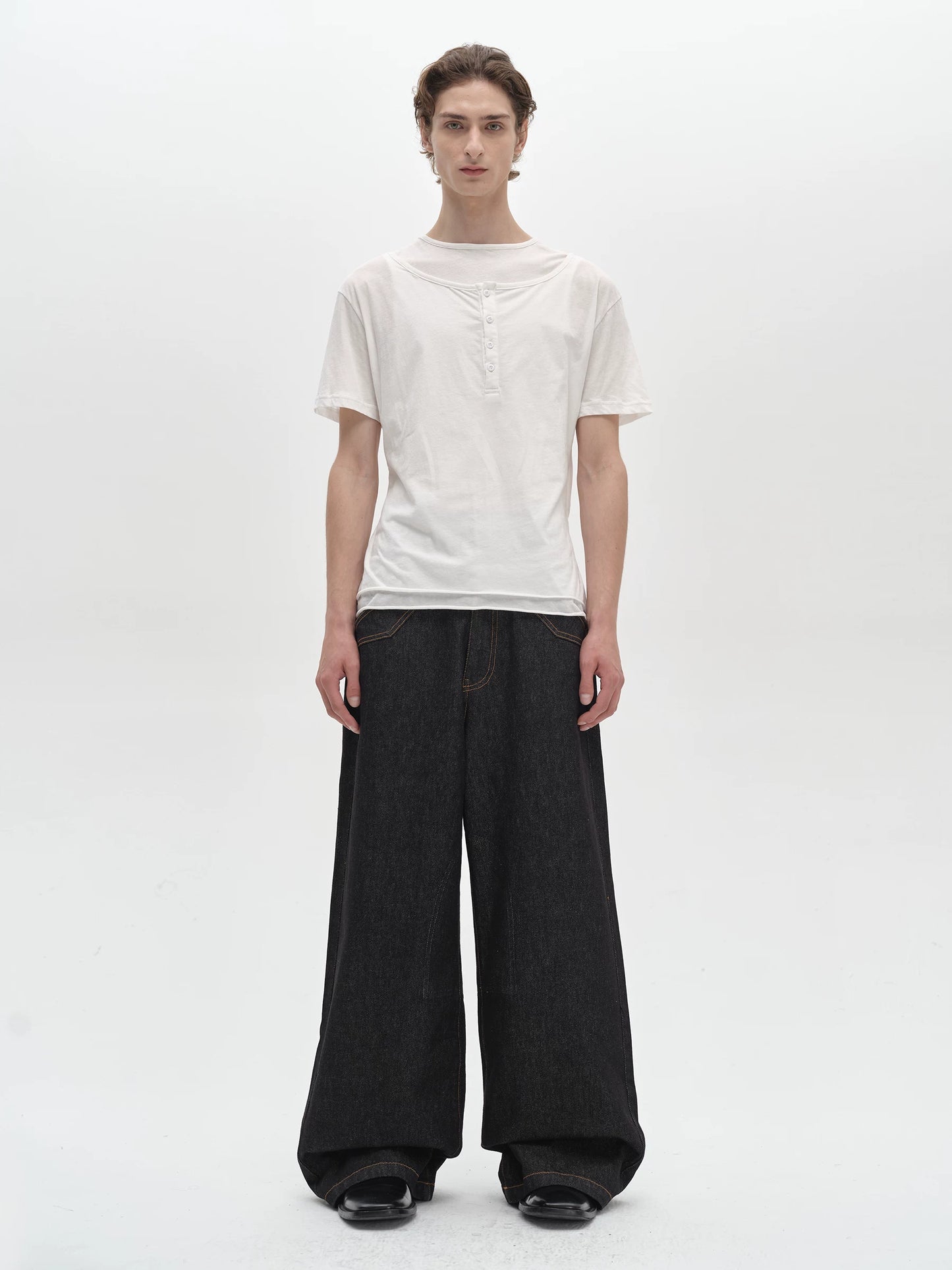 LAYERED SHORT SLEEVE TEE