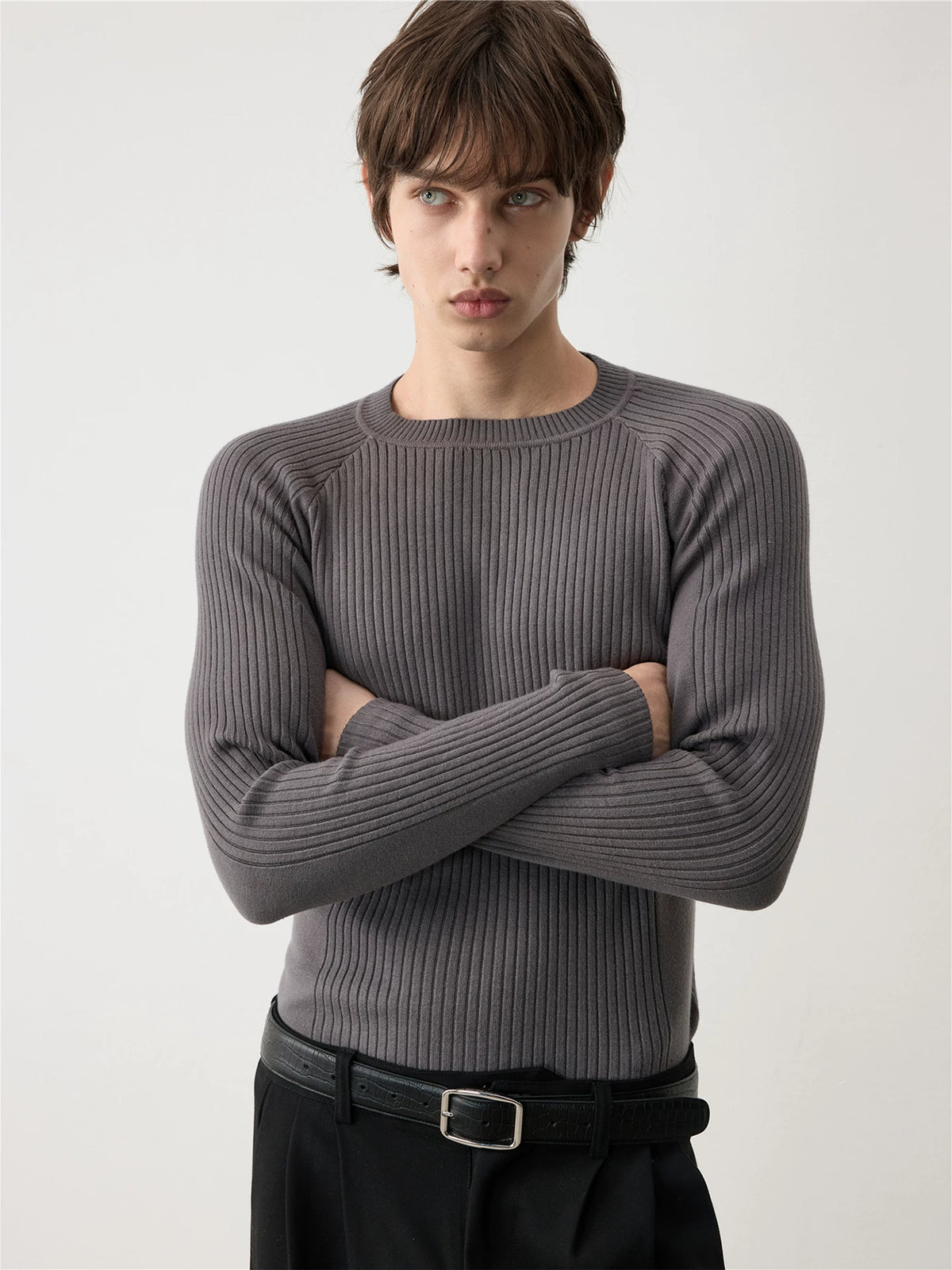FITTED KNIT SWEATERS & ACTIVEWEAR