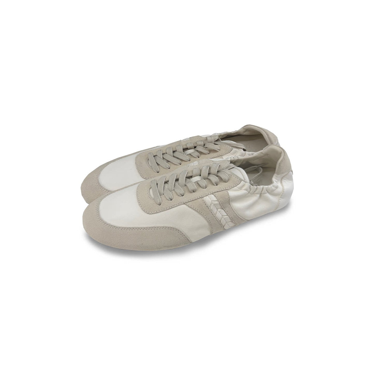 THIN-SOLE LEATHER TRAINER SHOES