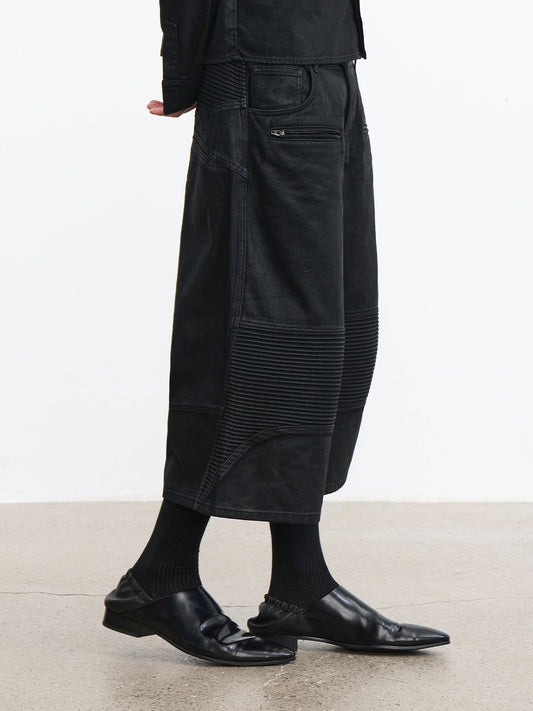 COATED BIKER CAPRI PANTS