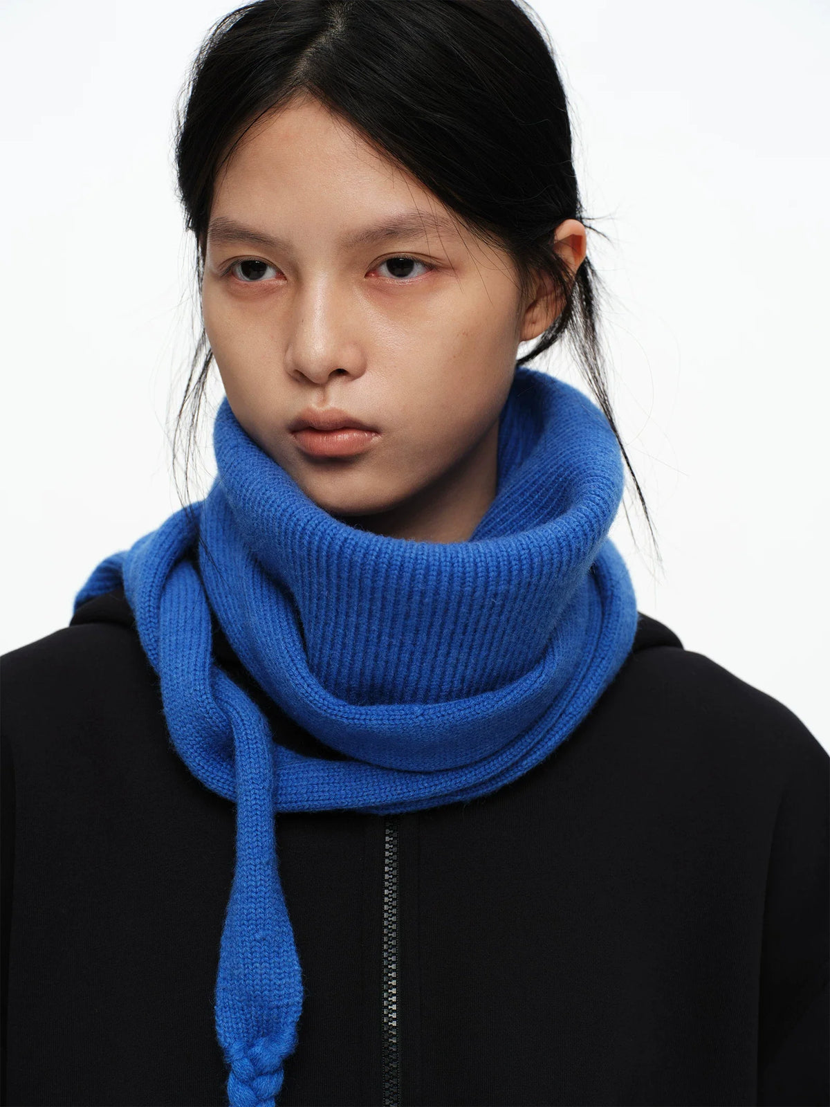 BLUE KNIT NECK WARMER