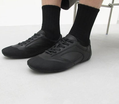 SOFT LEATHER TRAINING SHOES